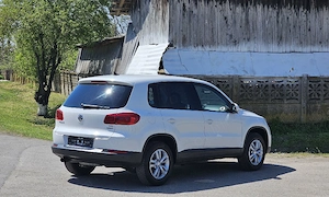 VW Tiguan 1.4TSI 4Motion Navigatie DubluClima SenzoriParcare CamerăMarșarier Bluethoot Euro5  - imagine 14