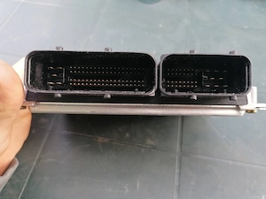 Calculator modul suspensie pneumatica Touareg 7L - imagine 2