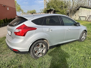 Ford Focus 1.0 EcoBoost - imagine 4