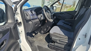 Opel Vivaro 1.6 140 cp 9 locuri  - imagine 5