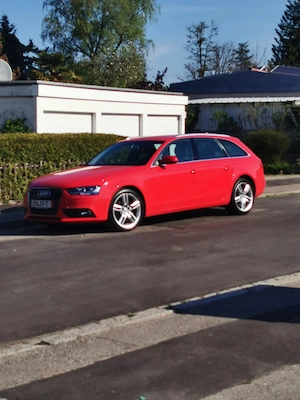 Audi A4 avant quattro