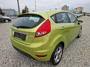 FORD FIESTA 2009 1.3 benz clima incalzire scaune jante 180000 km superba  - imagine 5