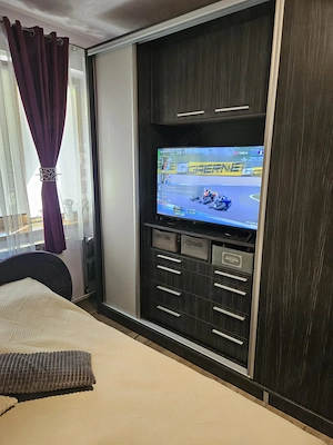 Apartament modern 3 camere - imagine 9