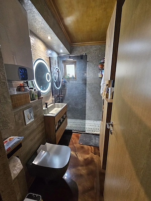 Apartament modern 3 camere - imagine 4