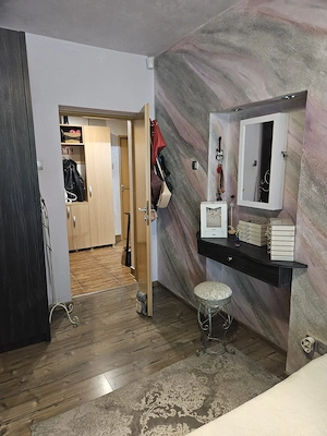 Apartament modern 3 camere - imagine 8