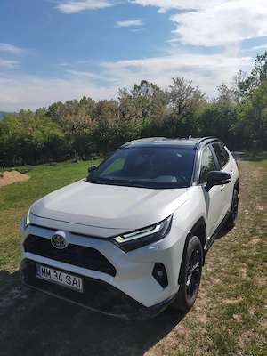Toyota RAV4 hybrid bi-tone  - imagine 9