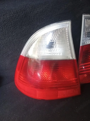 Set lămpi spate bmw e46 touring  - imagine 4