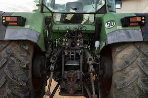 Tractor Fendt 514C Favorit   140 CP   An fabricatie 1999   Stare foarte bună - imagine 3