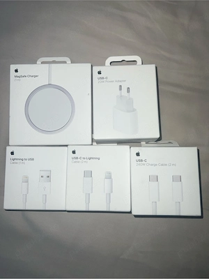 Husa Originala 17 Pro, USB-C 20 W Power Adapter, FineVoven Wallet