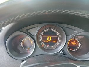 Citroen C4 hatchback - imagine 5