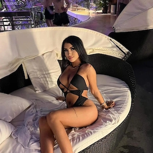 La tine mine hotel! - imagine 1