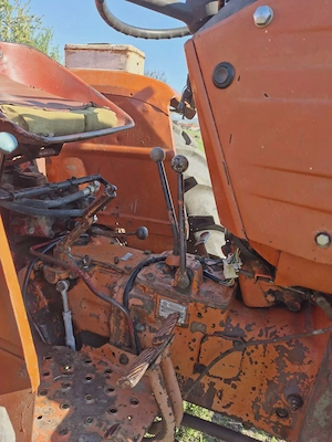 Tractor UTB 445 recent adus - imagine 5