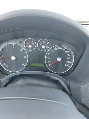 Vînd ford focus c max - imagine 4