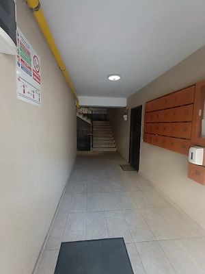 Persoană fizică  vând apartament 2 camera, zona Păcurari  - imagine 7