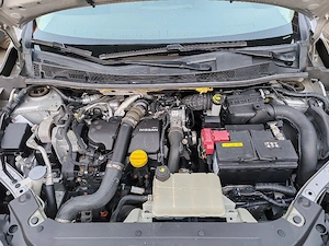 Nissan Pulsar-2015-Facelift 1.5 Dci 110 Cai 6+1 Trepte(ca pe Duster) Impecabilă - imagine 10