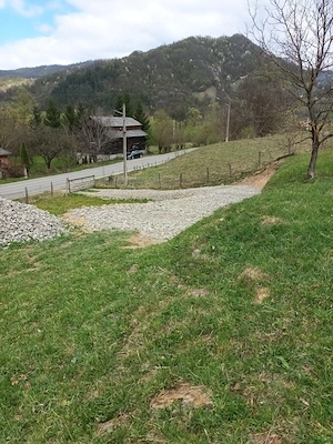 Vând teren 1.42 Ha - imagine 2