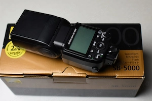 Nikon SB5000