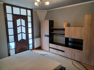 Am Garsonieră de înciriat - imagine 3