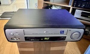 Videorecorder LG LV2765Hi-Fi stereo, 6 capete