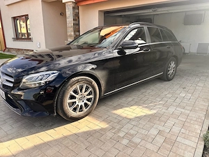 Mercedes Benz  - imagine 5