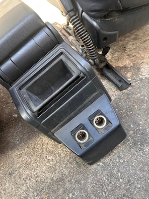 Dezmembrez e46 sedan  - imagine 15