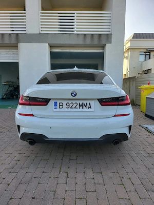 BMW Seria 3 G20 330d - imagine 8