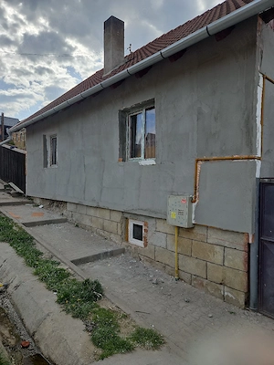 execut lucrari de finisaje interioare exterioare  glet tinci decorativa  rigips la cele mai avantajo