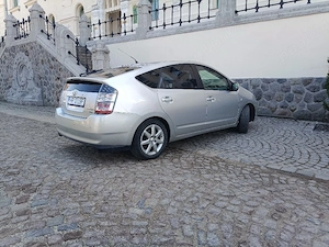 Toyota Prius 2  - imagine 4