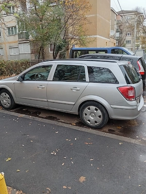 Opel Astra H Combi - imagine 4