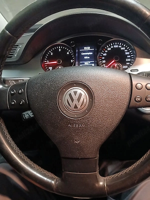 Proprietar vand Volkswagen Passat - imagine 8