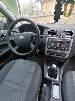 Vând Ford focus mk2 1,6 benzina  - imagine 7