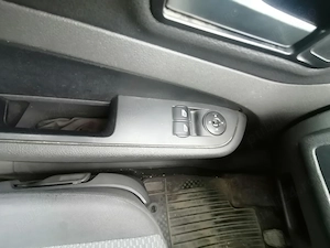 Vând Ford focus mk2 1,6 benzina  - imagine 9