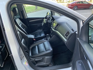 VW Sharan Highline DSG 7 locuri Full piele - imagine 8