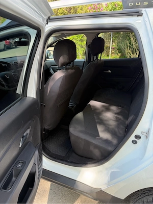 Dacia Duster 1.5dci 4x4 2021 - imagine 8