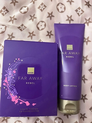 Set parfum Far AWAY Rebel