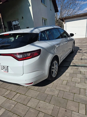 Vând auto Renault Megane 4  motorizare diesel 1.5. Anul de fabricație 2020   - imagine 8