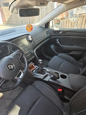 Vând auto Renault Megane 4  motorizare diesel 1.5. Anul de fabricație 2020  