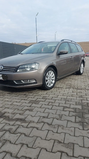vând Volkswagen passat  - imagine 3