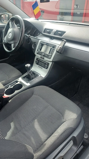 vând Volkswagen passat  - imagine 5