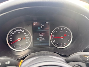 Mercedes Benz  - imagine 7