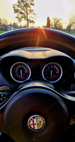 Alfa Romeo 159 1750 TBi - imagine 9