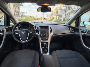 Opel astra J 1.7 CDTI - imagine 4