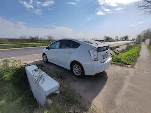 Toyota prius 3 hibrid 