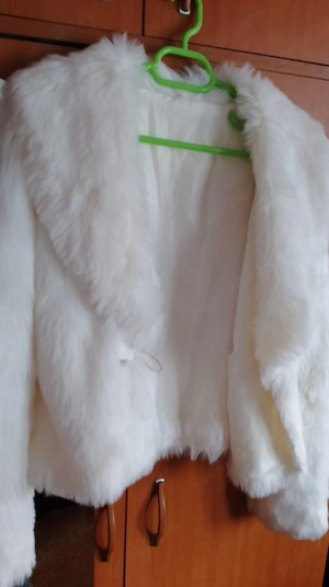 Jacheta alba crop marimeaS - imagine 2