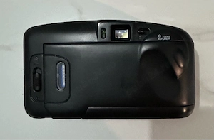 Vând aparat foto compact pe peliculă de film de 35mm, marca Wizen, model SM111