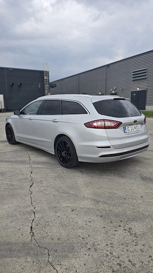 Vând Ford Mondeo mk5 - imagine 9