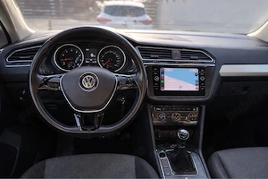 VW Tiguan 2020  1.5 TSI 130CP | 45.000 km reali | Achiziție reprezentanță | Unic proprietar - imagine 5
