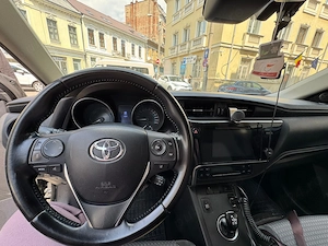 Toyota Auris - imagine 4