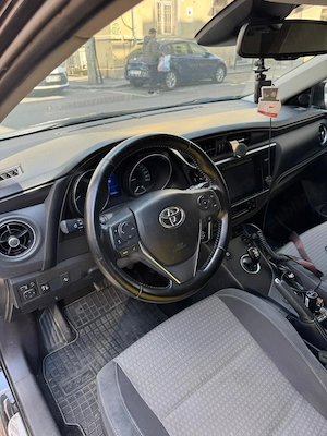 Toyota Auris - imagine 5