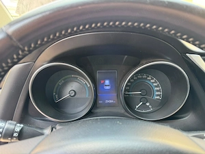 Toyota Auris - imagine 2